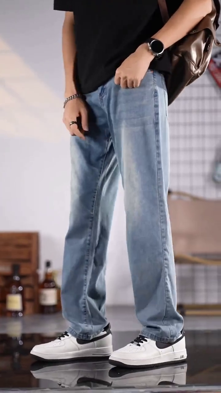 Men’s Classic Straight Fit Denim Jeans - Image 4