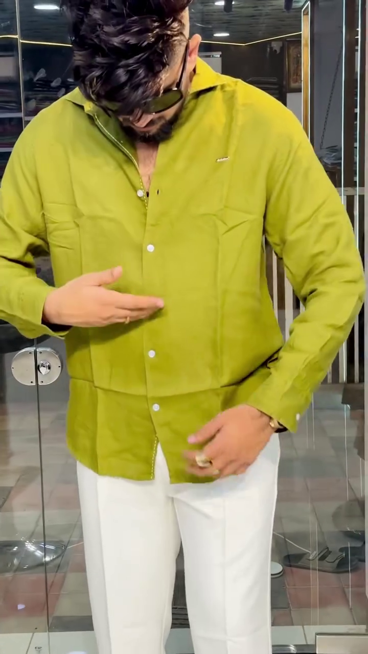 Men Comfort Fit Solid Spread Collar Cotton Casual Shirt