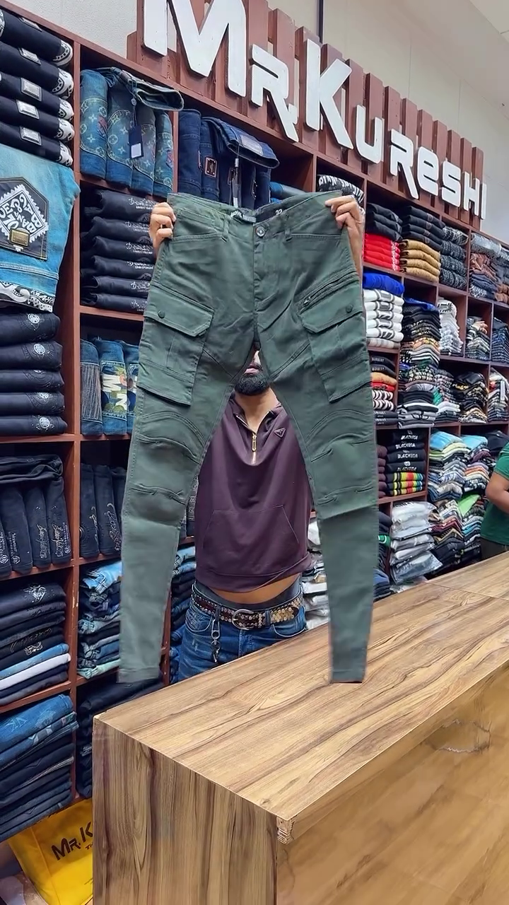 Men Olive Regular Fit Cargo Pant