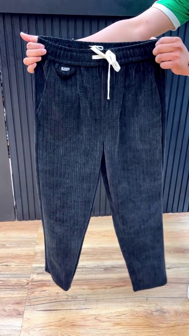 Men Relaxed Corduroy Trousers
