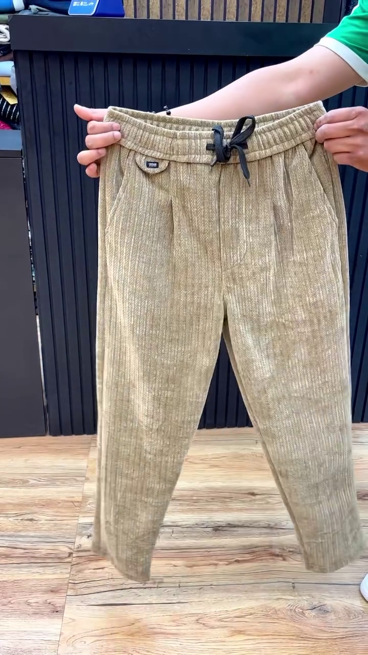 Men Relaxed Corduroy Trousers - Image 7