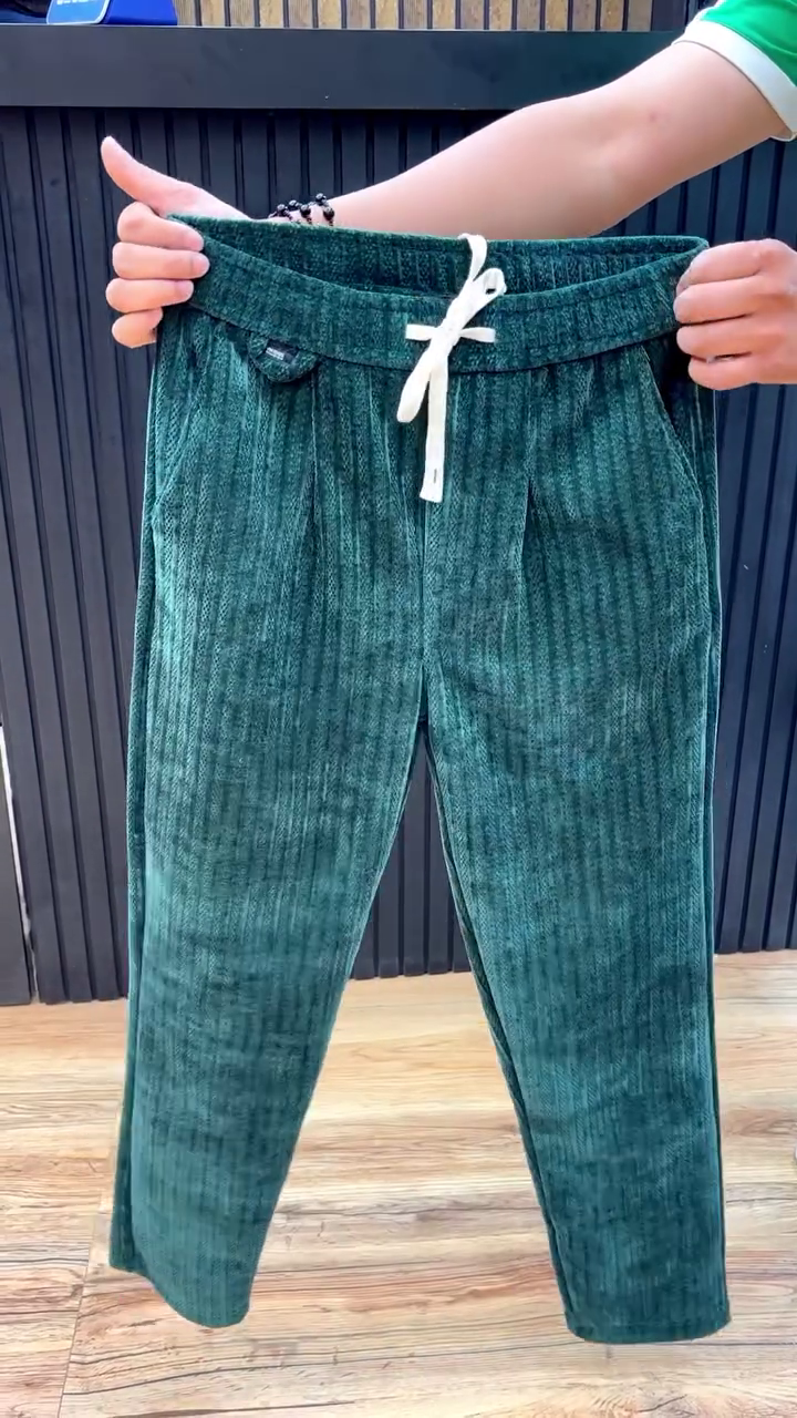 Men Relaxed Corduroy Trousers - Image 6