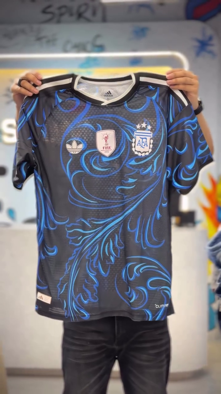 Striped Applique Slim Fit Argentina 24 Home Jersey T-shirt - Image 3