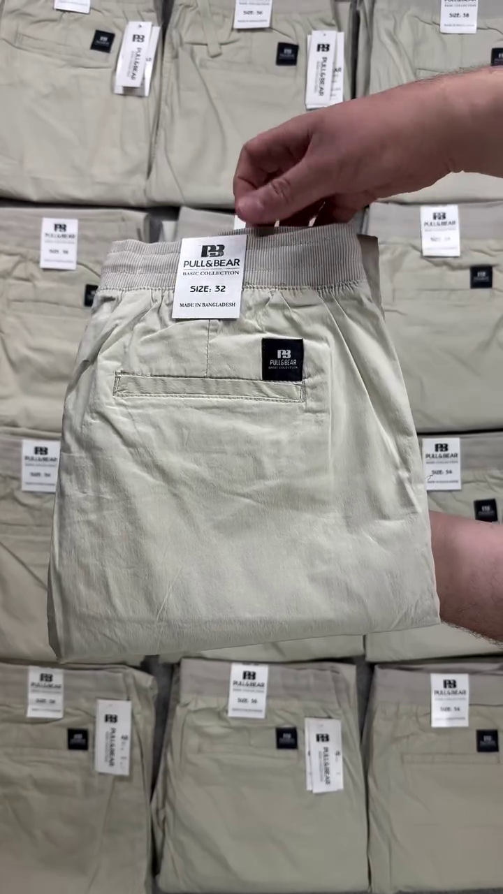 The Roaster Life Co. Men Relaxed Fit Mid-Rise Chinos Trousers