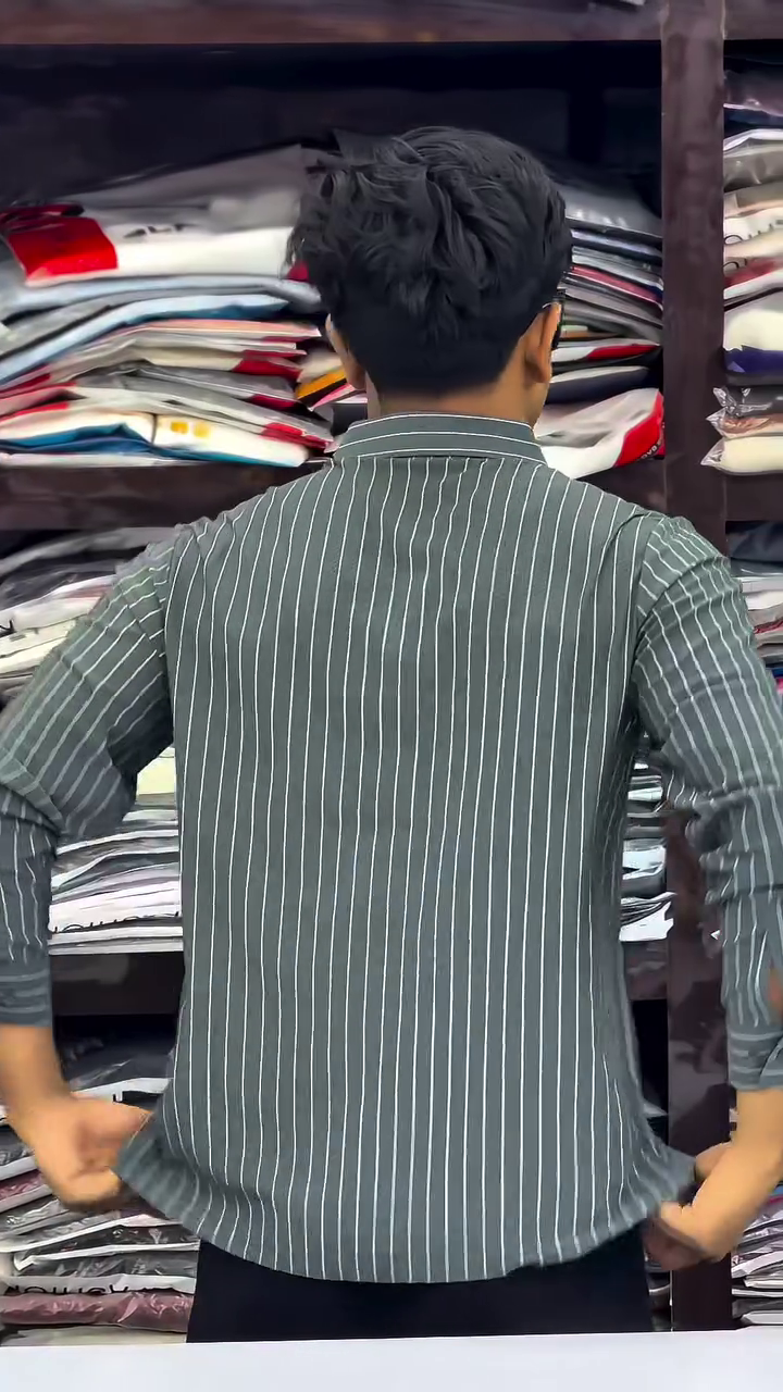 Men Slim Fit Opaque Striped Formal Shirt - Image 15
