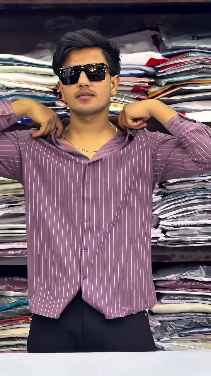 Men Slim Fit Opaque Striped Formal Shirt - Image 4